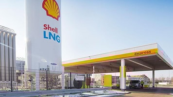 1042094_chart-shell-lng-truck-refuelling-station-rotterdam