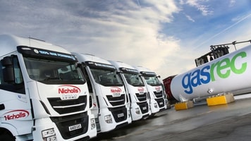 3008-55-IVECO-Stralis-NP-Nicholls-Transport-Gasrec-800x515