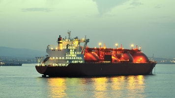 Liquefied natural gas boat