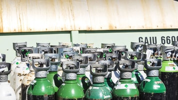oxygen cylinders spain