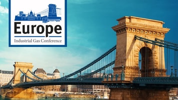 the chain bridge budapest