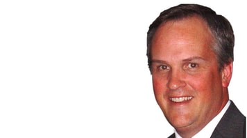 tom bennett headshot