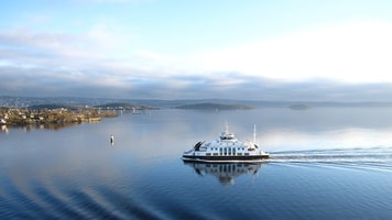 ferry-2914433_960_720
