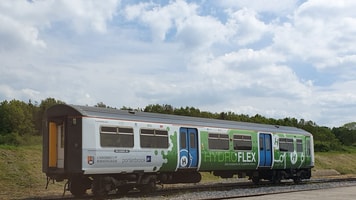 HydroFLEX fuelled by Luxfer Cylinders