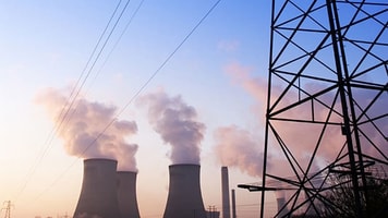 Electricity pilons with power station
