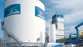 Linde liquid nitrogen storage tank