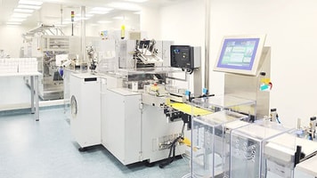 Laboratory clean room
