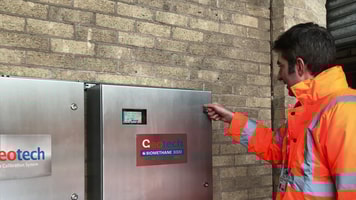 Opening the enclosure BIOMETHANE 3000