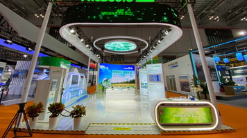 [Press Picture] Air Products Showcases Green and Low-Carbon Innovations   at the 4th China International Import Expo