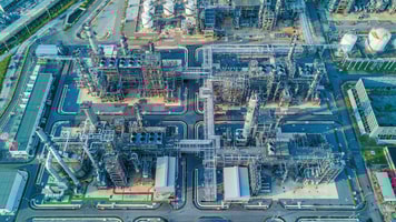 Refinery with hydrogen plant (at bottom middle)_v1_current