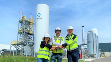 Shell, Nordsol and Renewi celebrate the millionth kg of bio-LNG