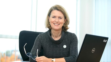 Suzanne Lowe Vice President and General Manager of Air Products UKI