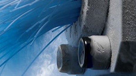 cold jet extrude dry ice
