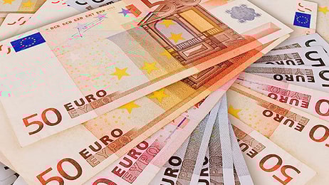 Euro currency finance