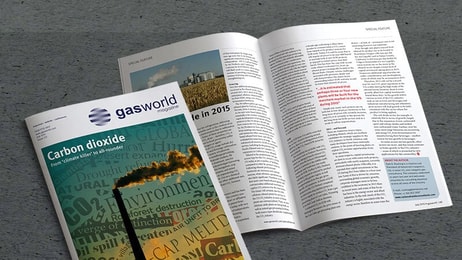 july magazine mockup