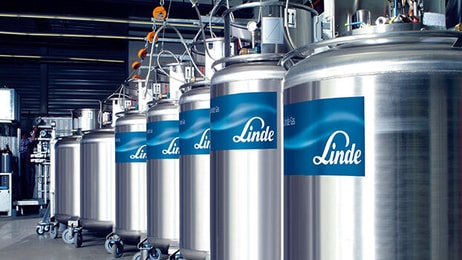 Linde helium dewars