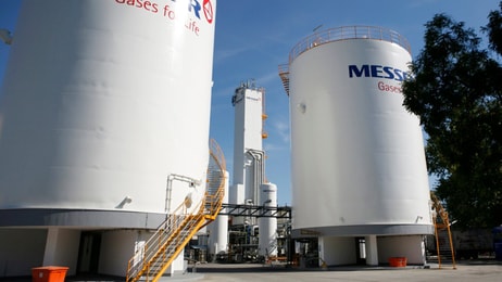 Messer group cropped