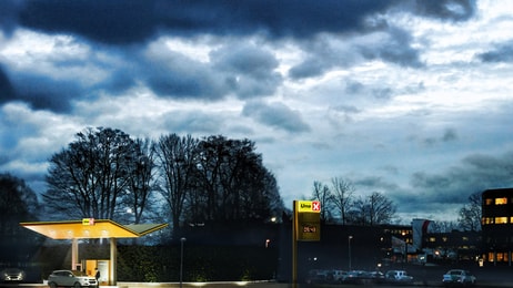 Uno x hydrogen station cropped
