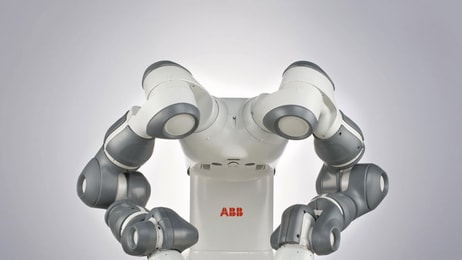 yu mi abb’s collaborative dual arm industrial robot