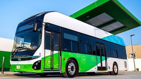 Air Products hydrogen bus