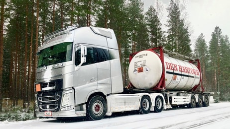 Den Hartogh acquires Tschudi Tank Transport
