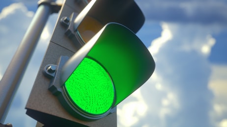 green traffic light