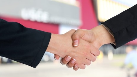 handshake-3298454_960_720