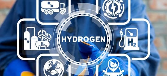 Green hydrogen pioneer Lhyfe wins award for clean growth
