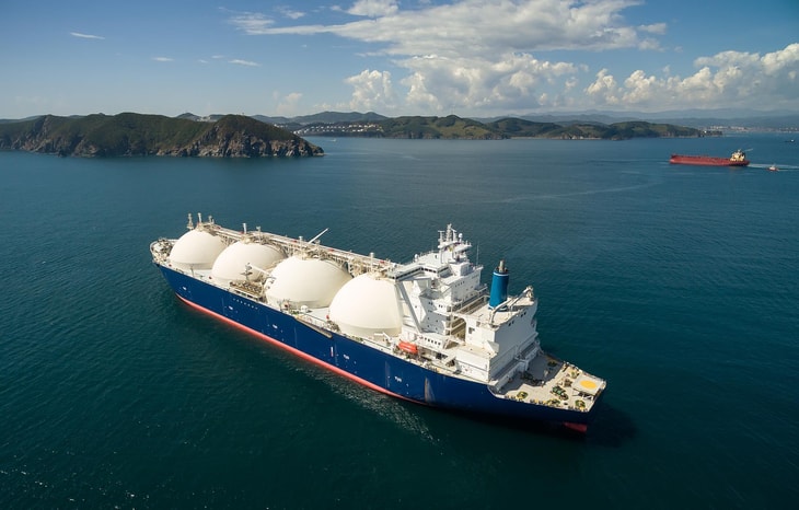 GTT receives order for four new LNG carriers