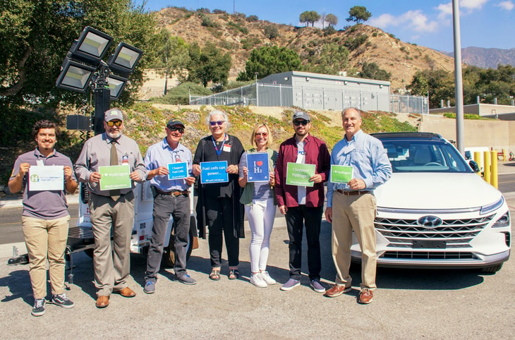 Luxfer-GTM and StratosFuel visit JPL