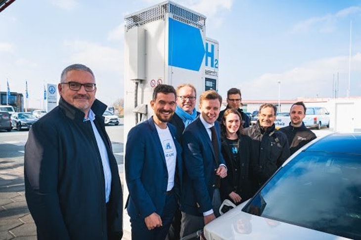 H2 Mobility opens two new hydrogen stations in Germany