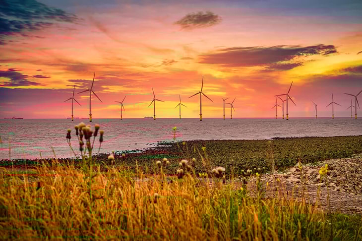 Energy firms join forces to develop offshore UK green hydrogen production
