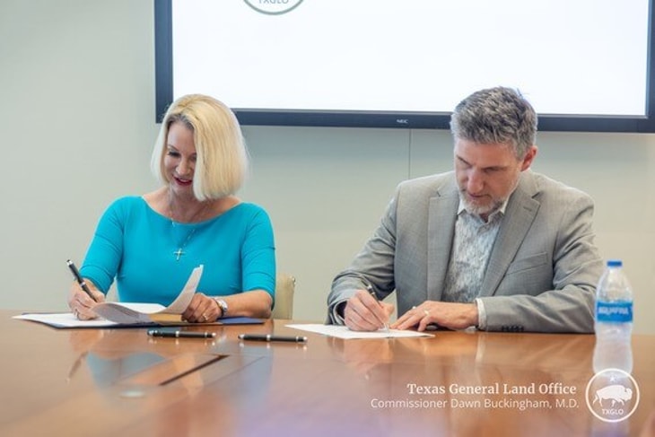 ExxonMobil signs major offshore CO2 storage lease in Texas