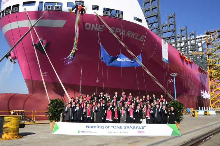 Ocean Network Express launches ammonia-ready containership