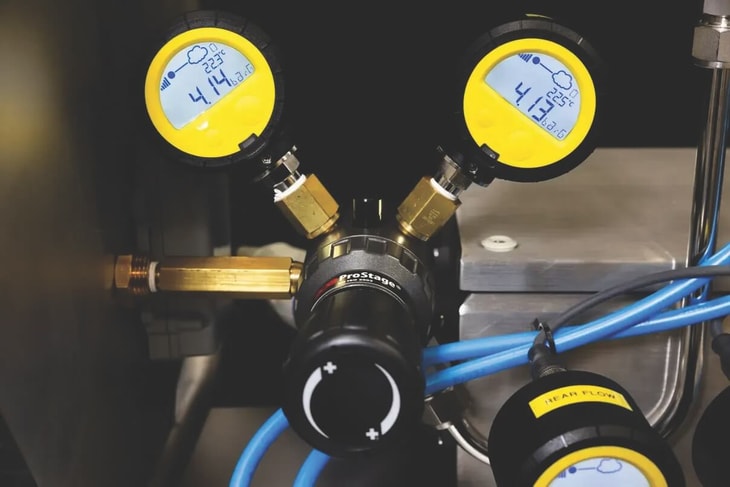 Data-driven monitoring and management of specialty gas