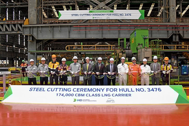 Nakilat and Hyundai cut steel on 17 LNG vessels