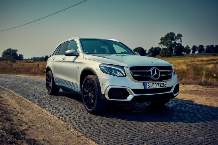 First orders of Mercedes-Benz GLC F-Cell despatched