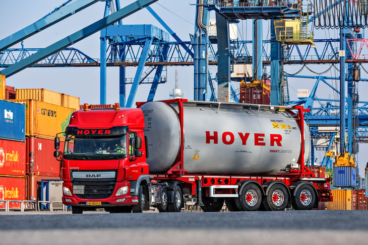 HOYER launches new logistics centre
