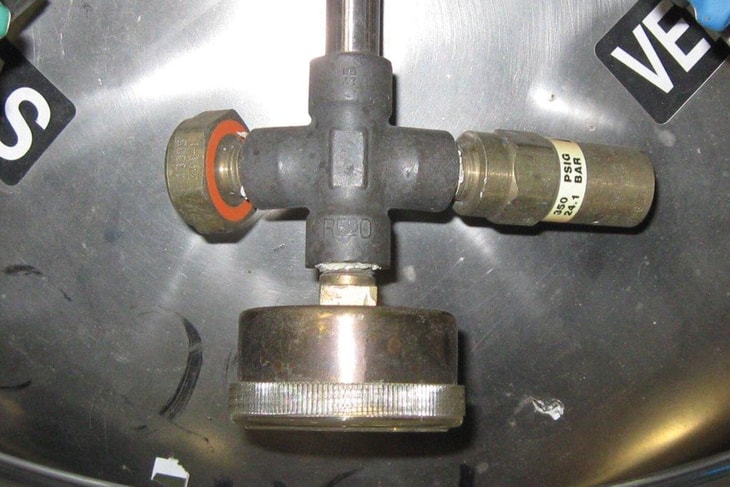 Cylinder filling tips to ensure safety and compliance