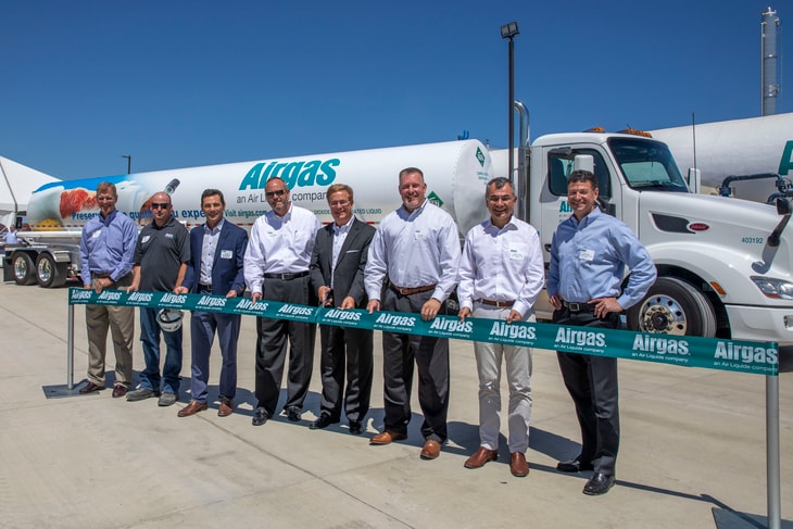 Airgas opens liquid CO2 and dry ice facility in California
