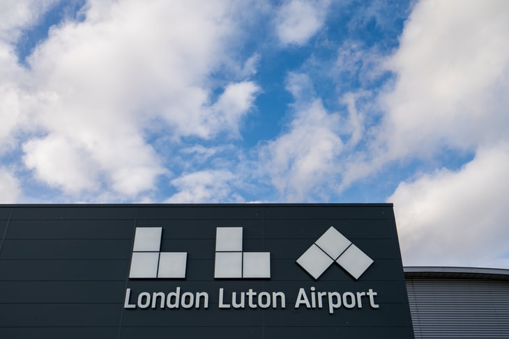 ‘Green’ aviation: Luton Airport joins carbon capture study