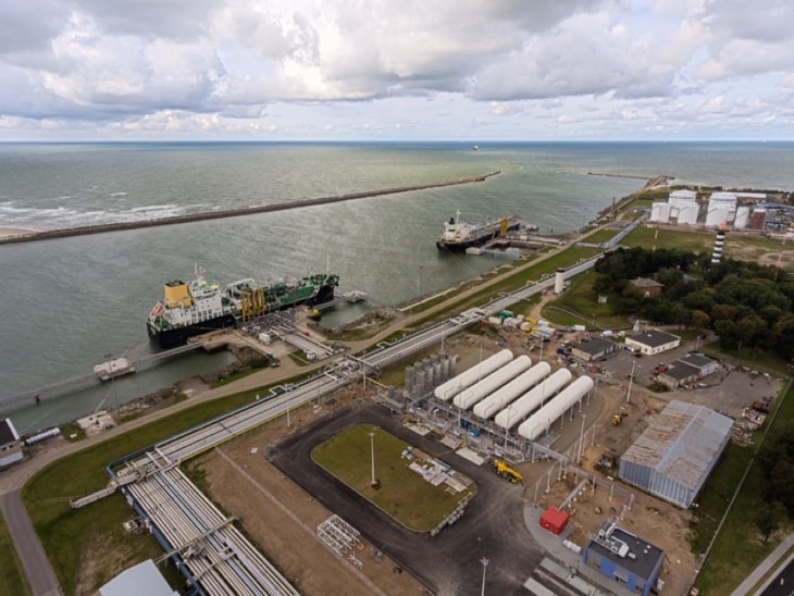 Klaipedos Nafta officially opens LNG reloading station