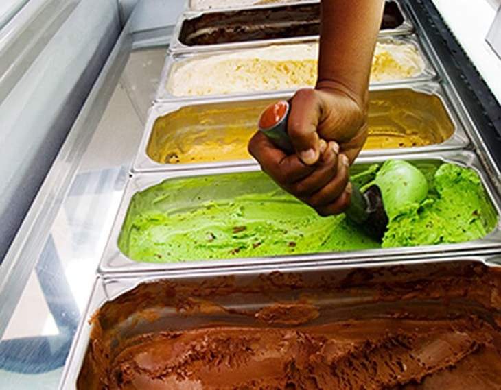 Liquid nitrogen ice cream first in India