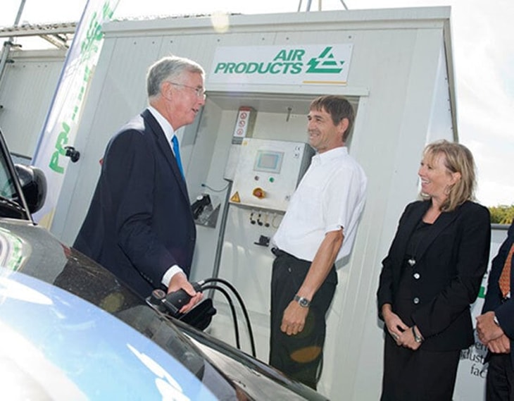 Air Products announces a new licensing agreement with Air Liquide on hydrogen fueling