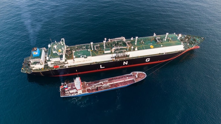 Axpo achieves green energy milestone with ten-year LNG bunker deal