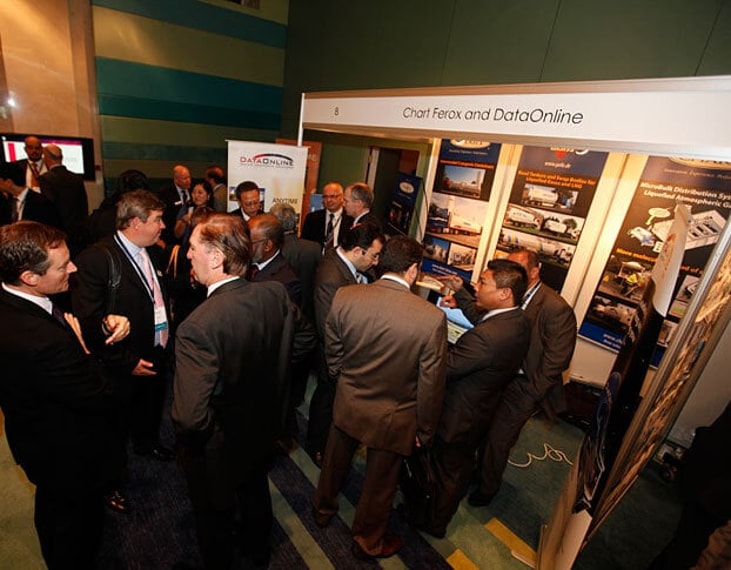middle-east-2011-booth2